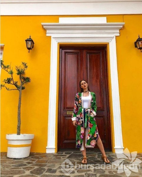 Fahriye Evcen Instagram'da neler paylaşıyor?
