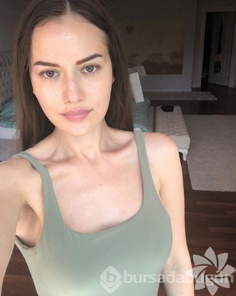 Fahriye Evcen Instagram'da neler paylaşıyor?
