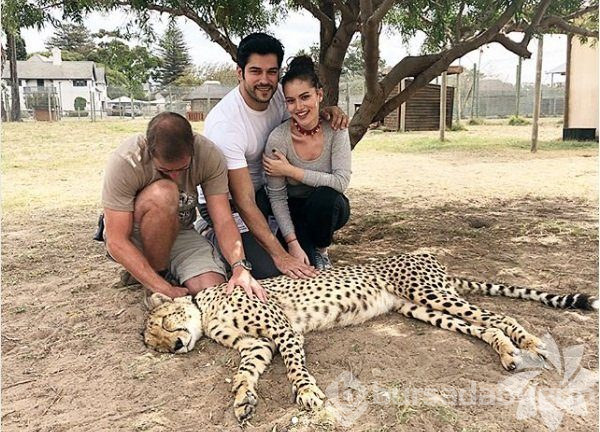 Fahriye Evcen Instagram'da neler paylaşıyor?
