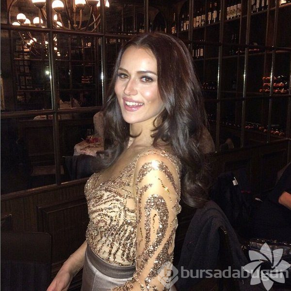 Fahriye Evcen Instagram'da neler paylaşıyor?
