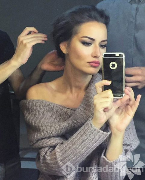 Fahriye Evcen Instagram'da neler paylaşıyor?
