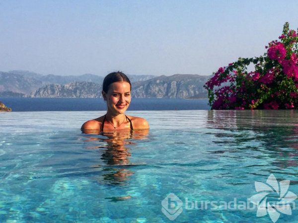 Fahriye Evcen Instagram'da neler paylaşıyor?
