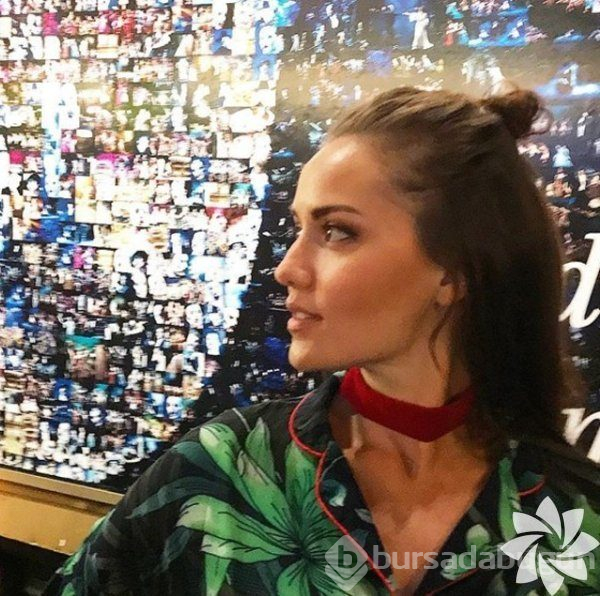 Fahriye Evcen Instagram'da neler paylaşıyor?
