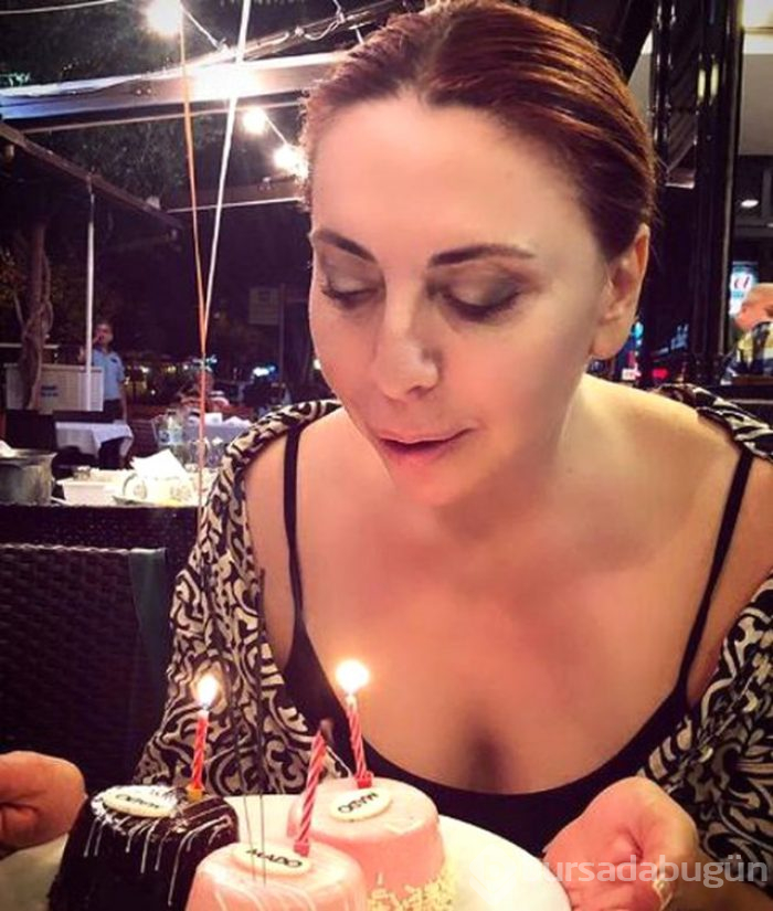 Ünlü oyuncu Sema Keçik gönlünü kendisinden 25 yaş küçük rol arkadaşına kaptırdı.

