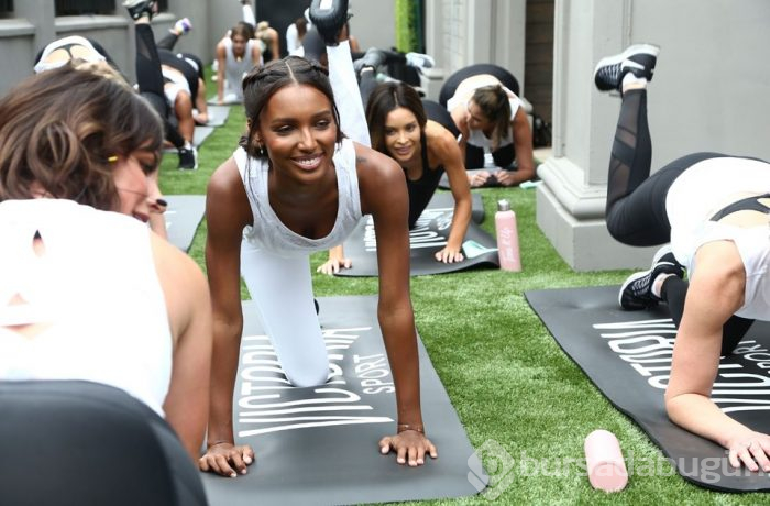 Yaklaşan şov öncesi Victoria's Secret mankenlerinden tüyolar