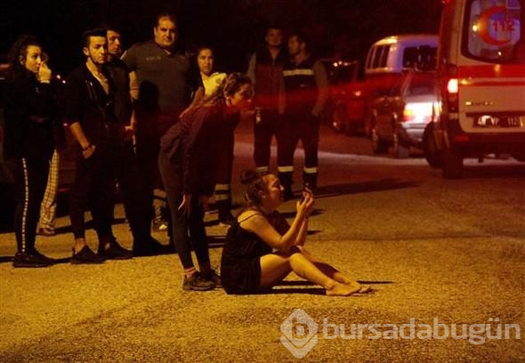Evinin yanışını gözyaşları içinde izledi
