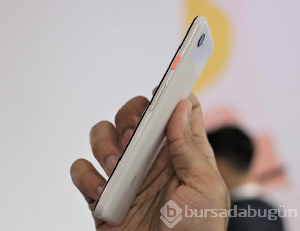 Google'ın yeni telefonları resmen tanıtıldı! Geliyorlar...
