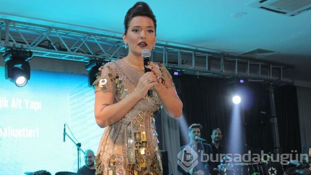 Gülben Ergen ile Demet Akalın barıştı
