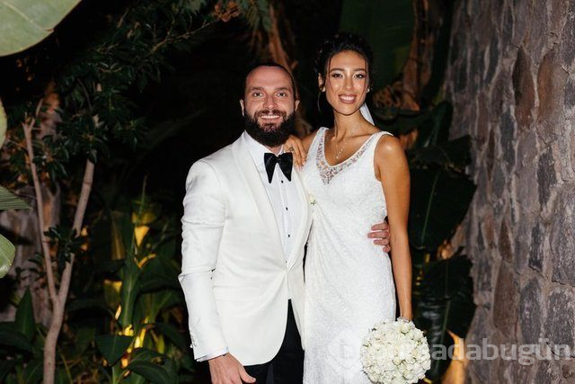 Mustafa Sandal'dan Berkay ve Arda Turan açıklaması

