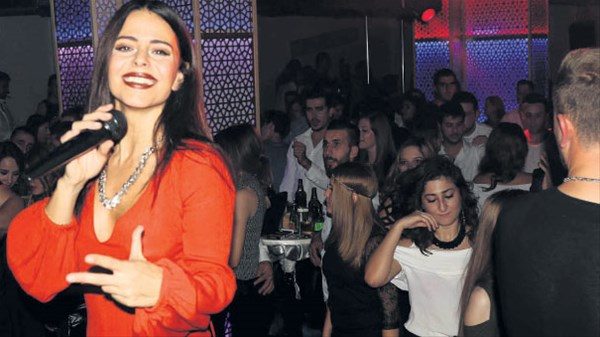 Fiziğiyle sosyal medyayı salladı
