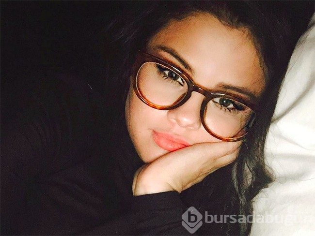 'Duygusal çöküntü' yaşayan Selena Gomez hastaneye kaldırıldı
