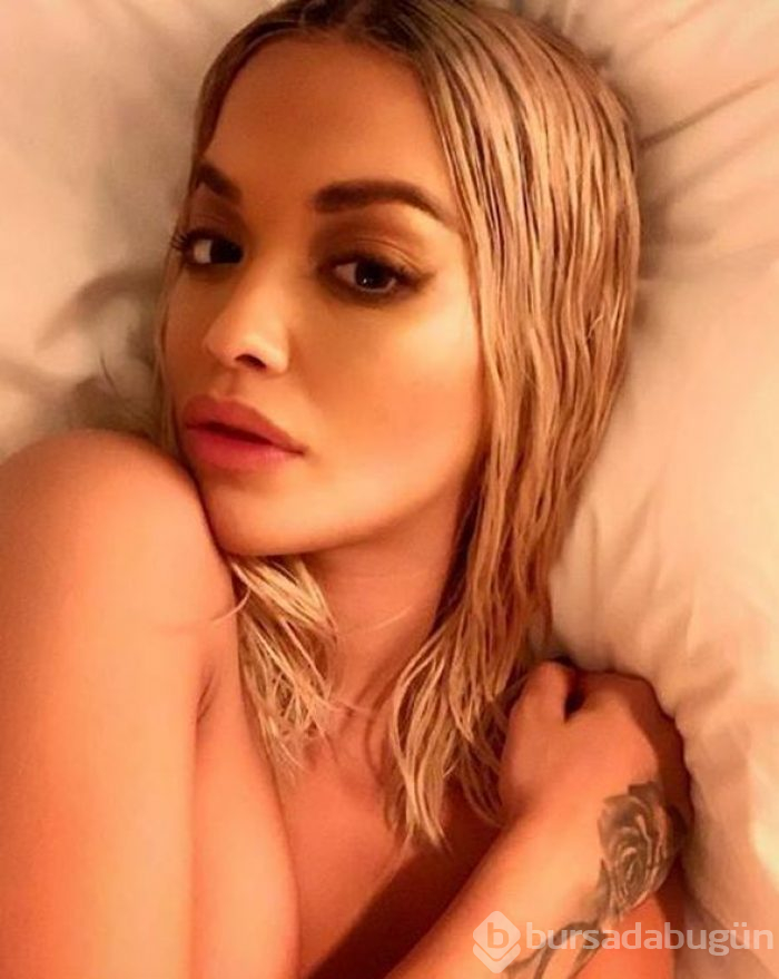 Rita Ora'dan çıplak paylaşım! Instagram yıkıldı!
