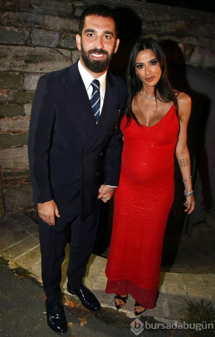 Model Gizem Barlak, Arda Turan'ın kendisine saygısızlık yaptığını anlattı
