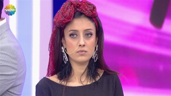 Solmaz`ın yeni hali şaşırttı
