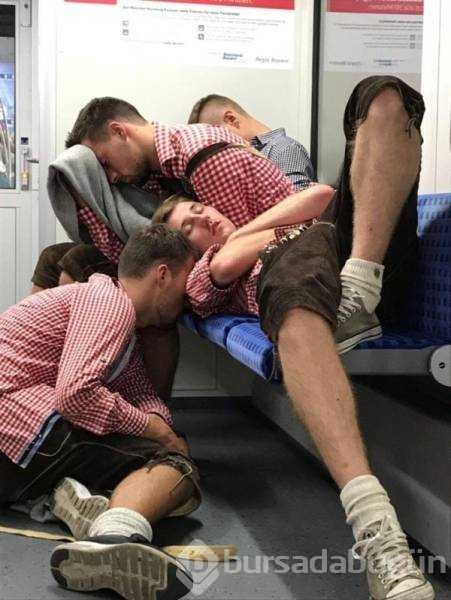 Dünyanın en ilginç metro yolcuları
