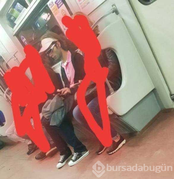 Dünyanın en ilginç metro yolcuları
