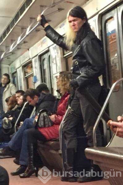 Dünyanın en ilginç metro yolcuları
