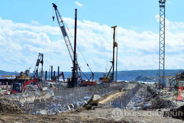 Çanakkale'ye 'uçak gemisi' için dev havuz
