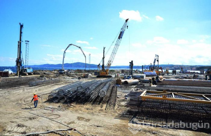 Çanakkale'ye 'uçak gemisi' için dev havuz
