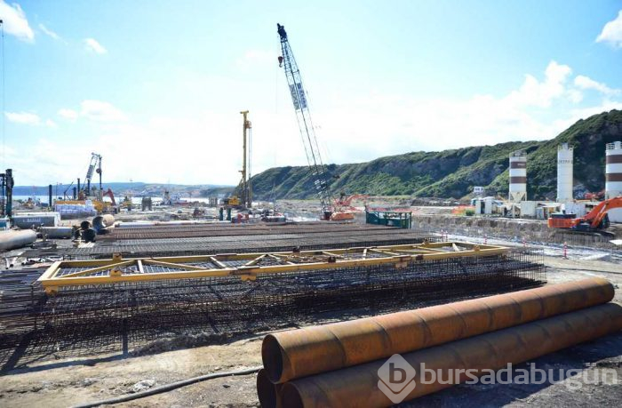 Çanakkale'ye 'uçak gemisi' için dev havuz
