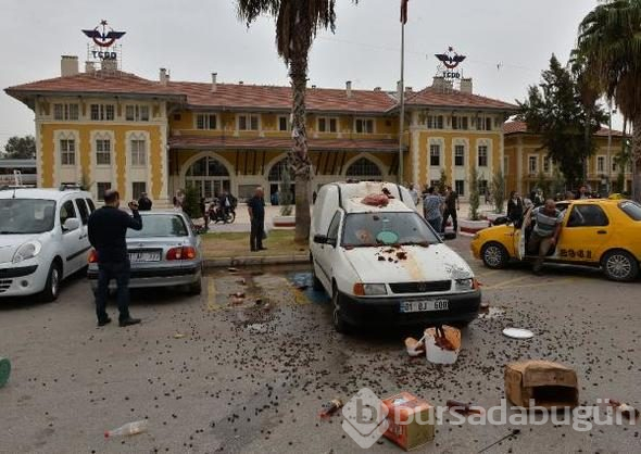 Dolandırıldığı söyleyip, sattığı ürünleri etrafa saçtı
