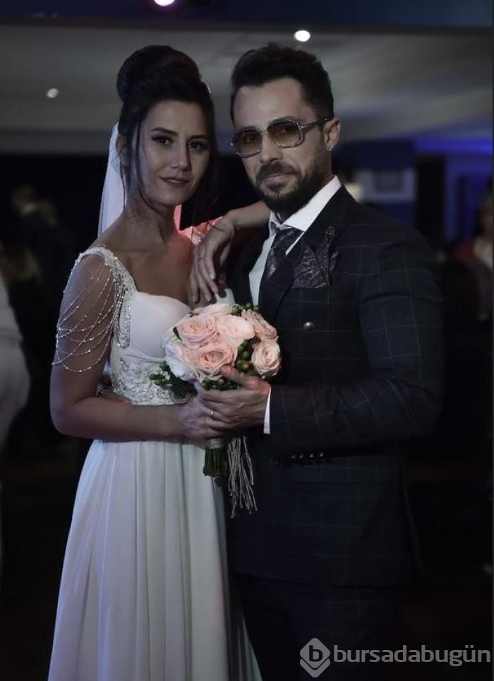 Bahadır Tatlıöz sessiz sedasız evlendi
