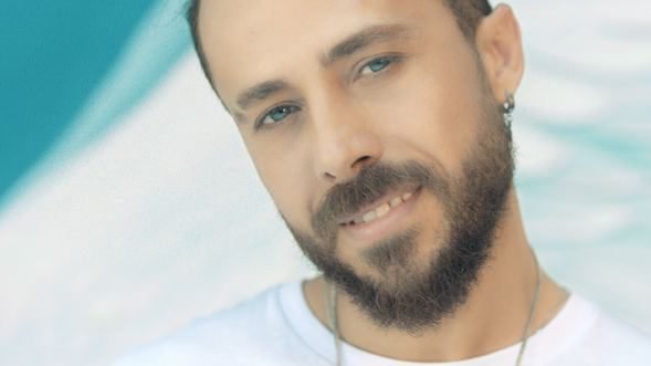 Bahadır Tatlıöz sessiz sedasız evlendi
