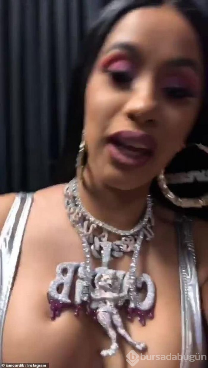 Çılgın rap'çi Cardi B, Instagram'da rap yaptı!
