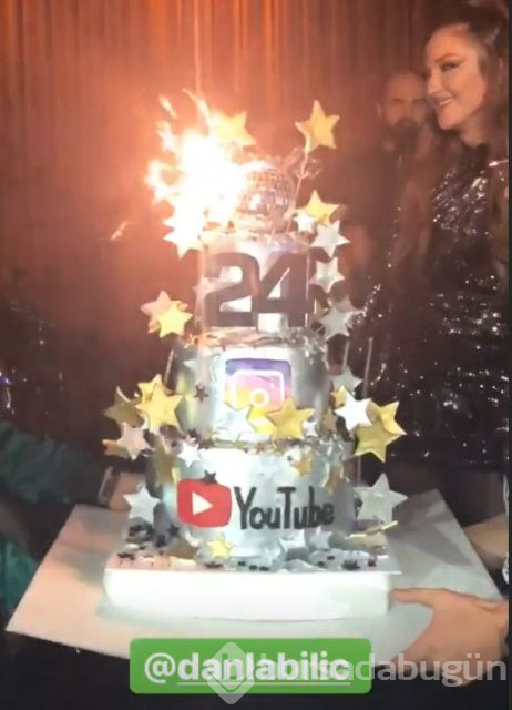 Ünlü youtuber Danla Bilic yeni yaşını kutladı
