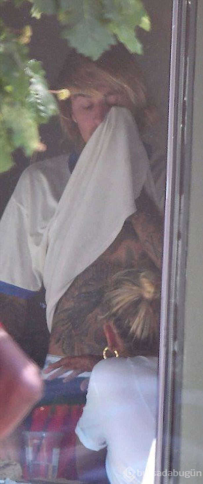 Justin Bieber ile Hailey Baldwin gözyaşları içinde