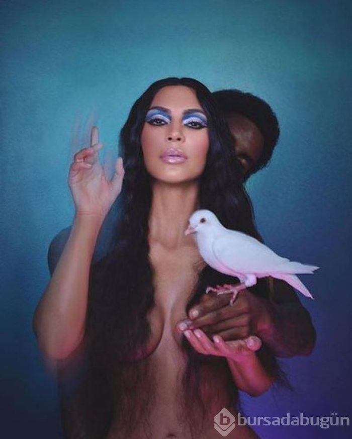 Kim Kardashian bu kez dergi için soyundu
