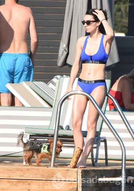 Burcu Kıratlı, Sinan Akçıl ile görüntülendi
