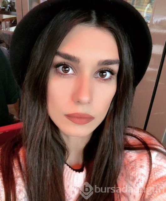 Burcu Kıratlı, Sinan Akçıl ile görüntülendi
