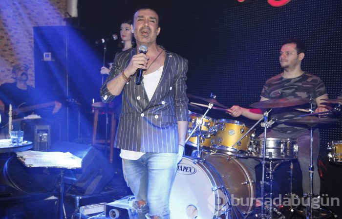 Bursa geceleri tüm hızıyla devam ediyor

