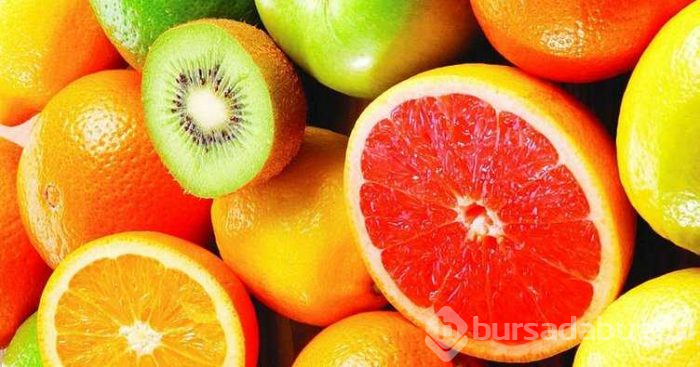 Saç dökülmesine iyi gelen besinler, Saç neden dökülür
