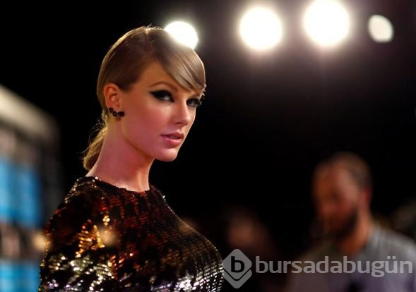 Taylor Swift annesi hasta olan hayranına bağış yaptı
