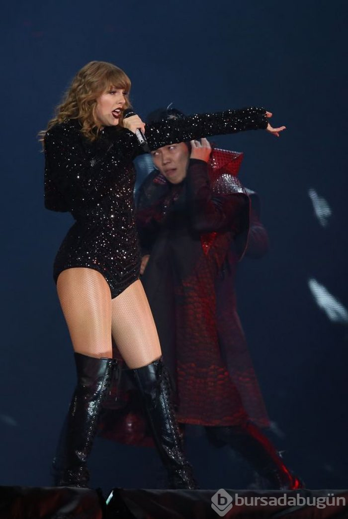 Taylor Swift annesi hasta olan hayranına bağış yaptı
