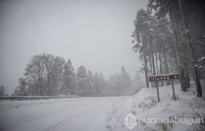 Bursa beyaza büründü...
