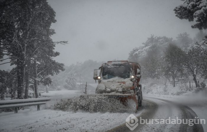 Bursa beyaza büründü...