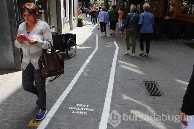 1 hafta boyunca telefonunu elinden düşürmedi hastanelik oldu