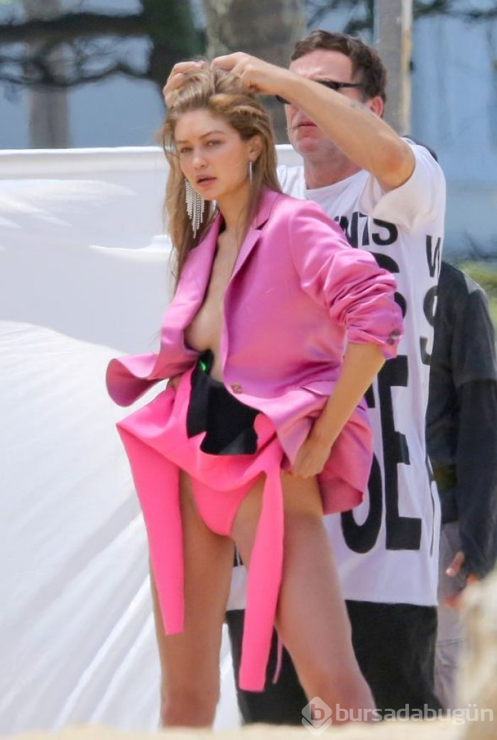 Gigi Hadid pembeler içinde
