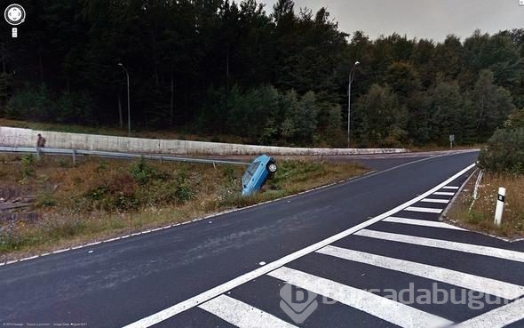 Google Haritalar kameralarına takılan ilginç görüntüler
