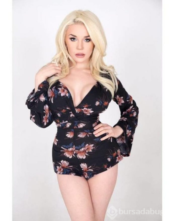 Courtney Stodden bu kez tamamen çırılçıplak
