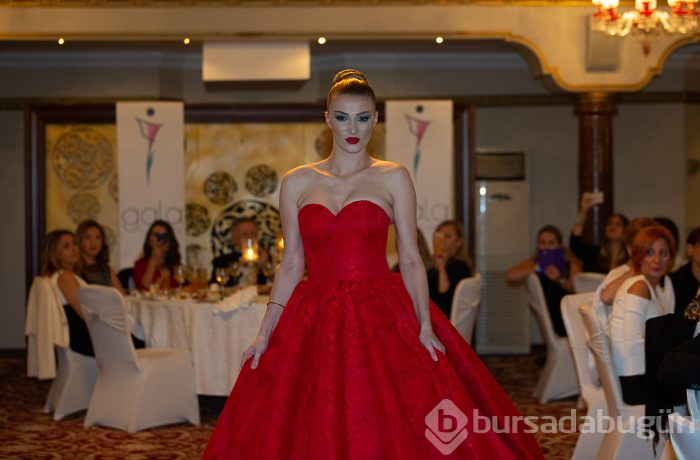 Bursa'da Cumhuriyet defilesi
