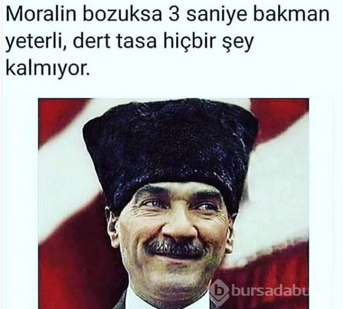 Ünlülerin 29 Ekim Cumhuriyet Bayramı paylaşımları