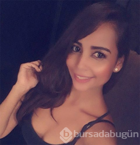Okuldan ayrılıp yetişkin filmi yıldızı oldu!
