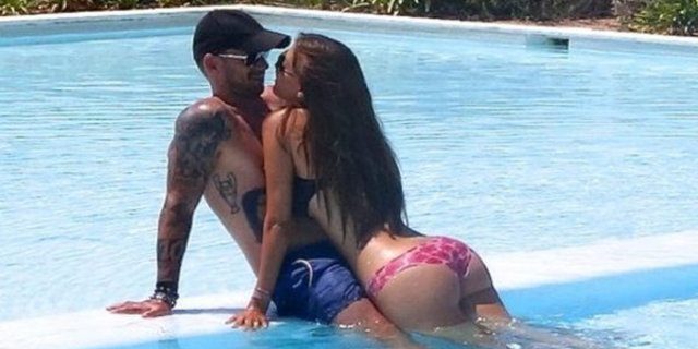 Yolanthe Cabau'nun oğlu Xess Xava Sneijder ile eğlenceli anları
