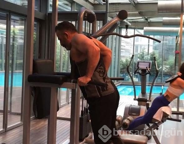 Cem Yılmaz 10 ayda 20 kilo verdi
