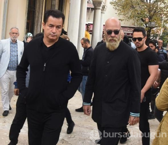 Nazar Nur Kaya son yolculuğuna uğurlandı! Annesini Acun Ilıcalı teselli etti
