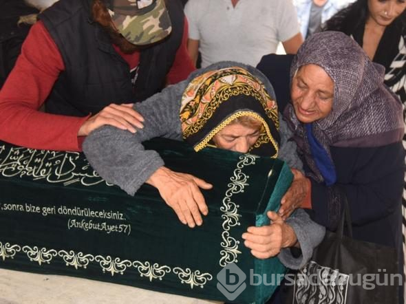Nazar Nur Kaya son yolculuğuna uğurlandı! Annesini Acun Ilıcalı teselli etti
